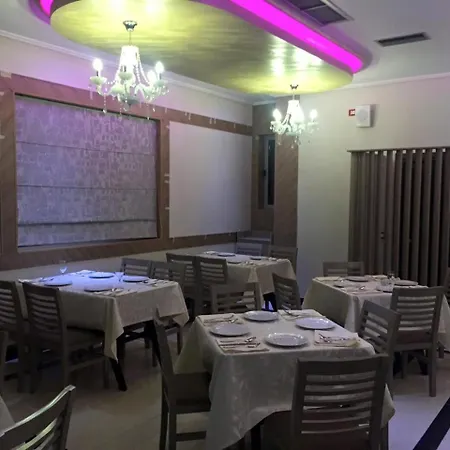 Rio Bar Retaurant Lushnjë
